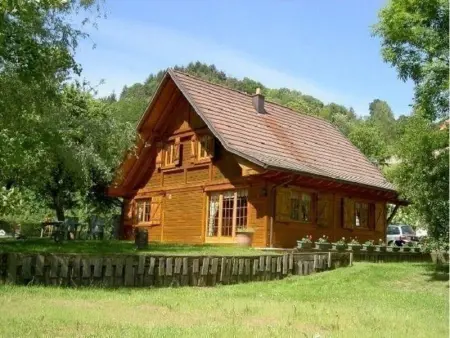Location chalet de vacances à Lalaye