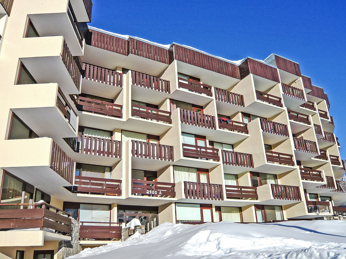 Studio 28 m² Tignes, 150 m des pistes, terrasse sud - Photo 12
