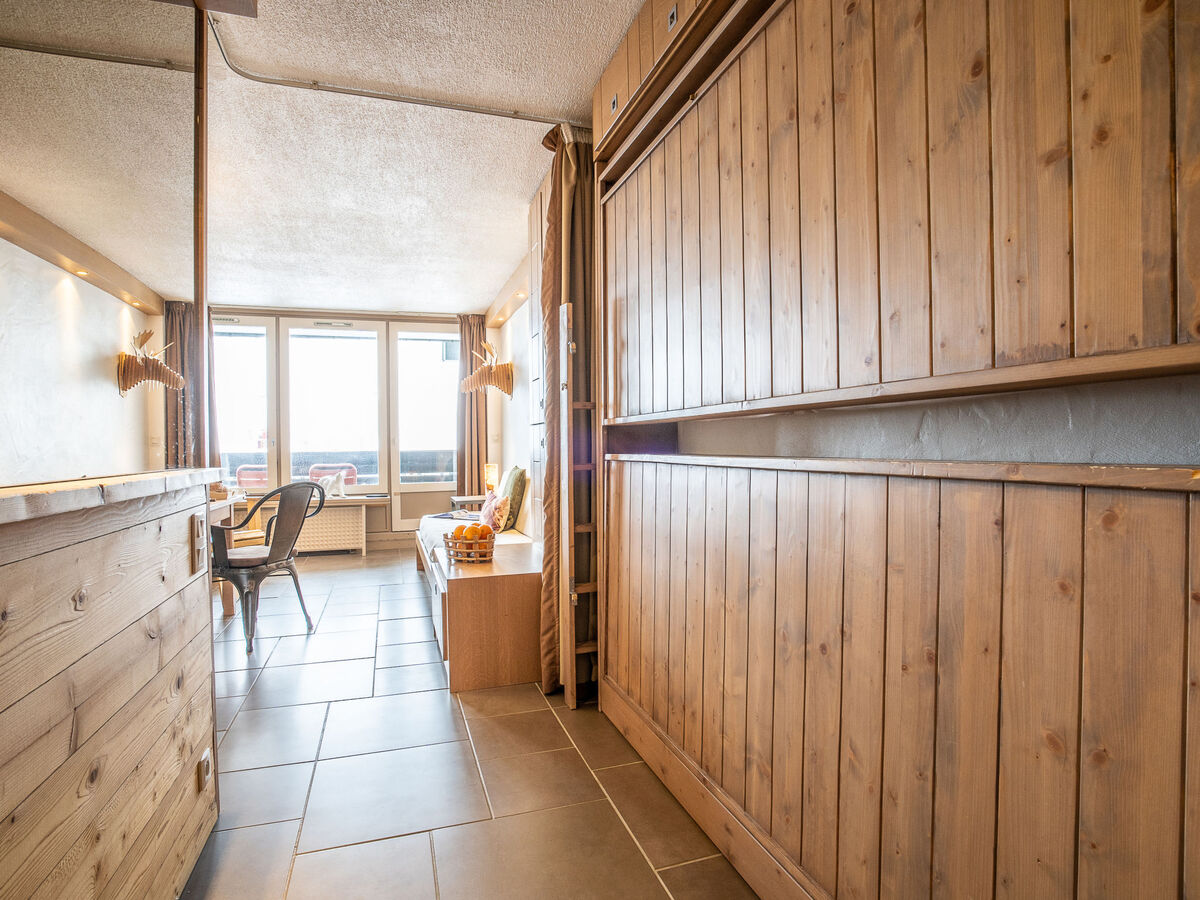 Studio rénové Grandes Platières I, 7e étage, vue panoramique - Photo 8
