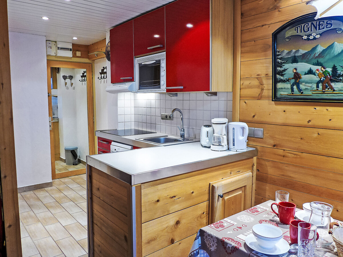 Studio 27 m² Tignes, 100 m des pistes - Photo 8