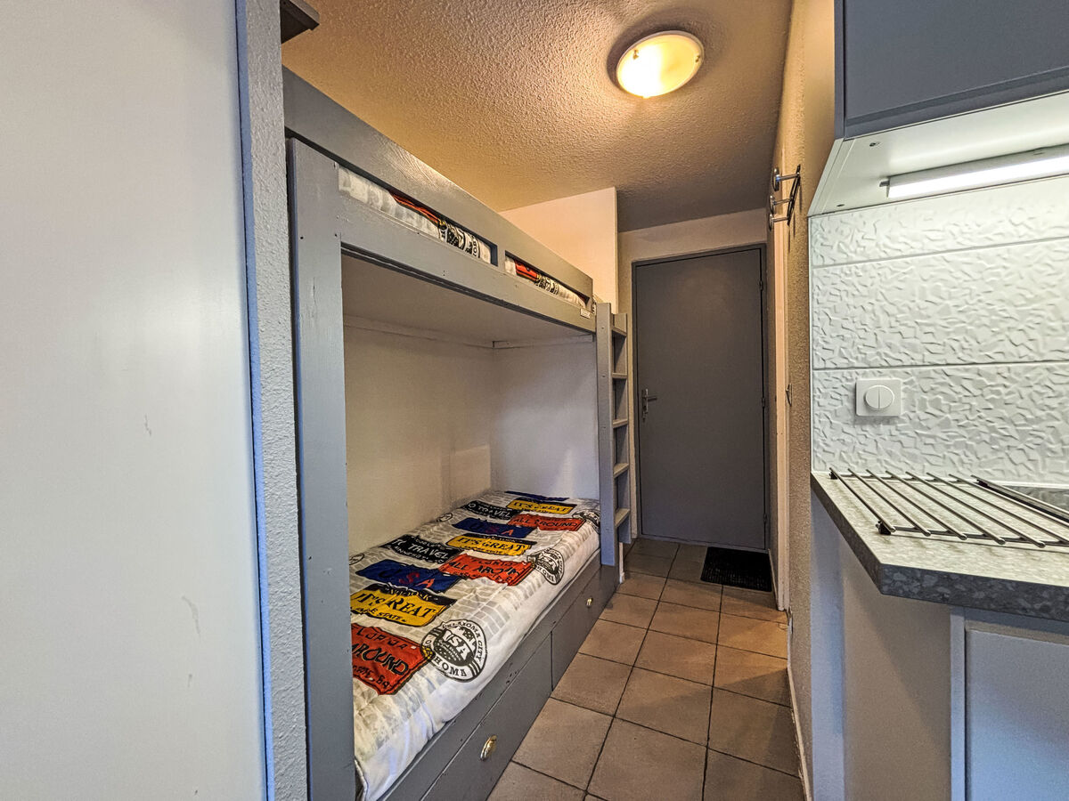Les Olympiques : studio 24 m² rénové à 200 m des pistes - Photo 10