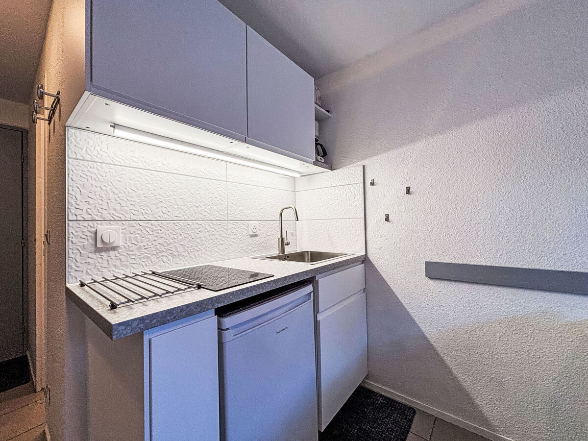 Les Olympiques : studio 24 m² rénové à 200 m des pistes - Photo 11