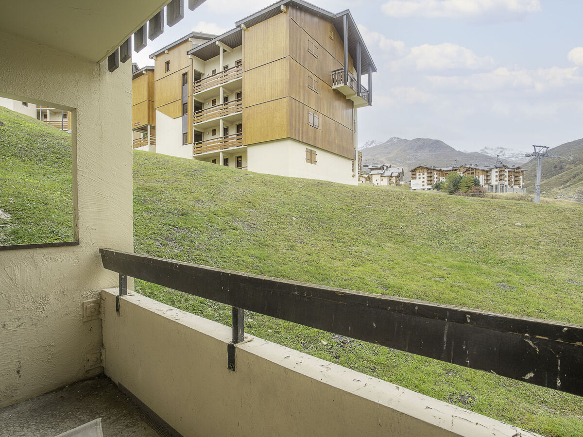 Studio 18 m² aux Ménuires, balcon sud, 200 m des pistes - Photo 4