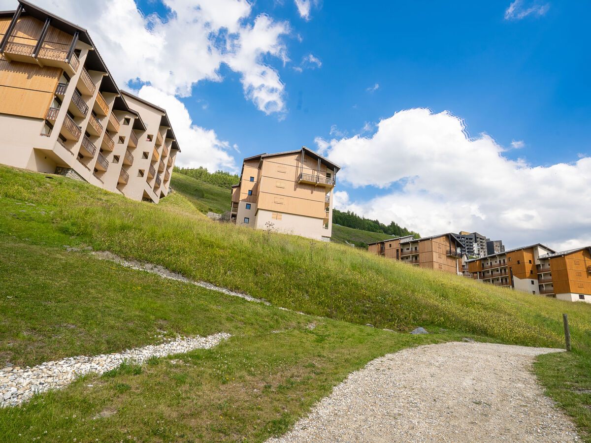Studio 18 m² aux Ménuires, balcon sud, 200 m des pistes - Photo 24