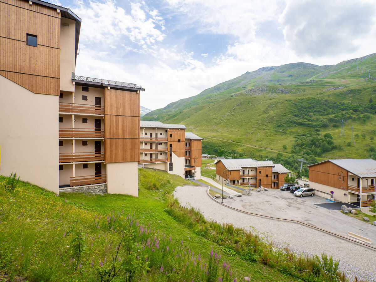Studio 24m² aux Ménuires, balcon sud à 200m des pistes - Photo 4