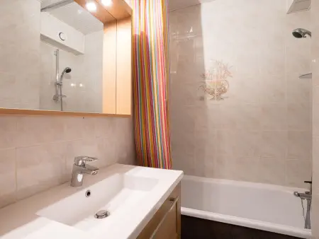 Burons R05 – Appartement aux pieds des pistes : photo 13