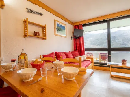Appartement aux Ménuires, vue sur les montagnes et les pistes : photo 3