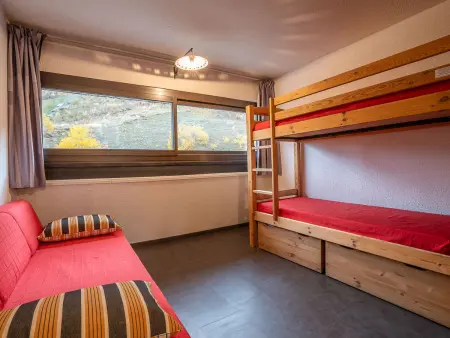 Appartement Les Ménuires, vue sur les pistes et balcon sud : photo 4