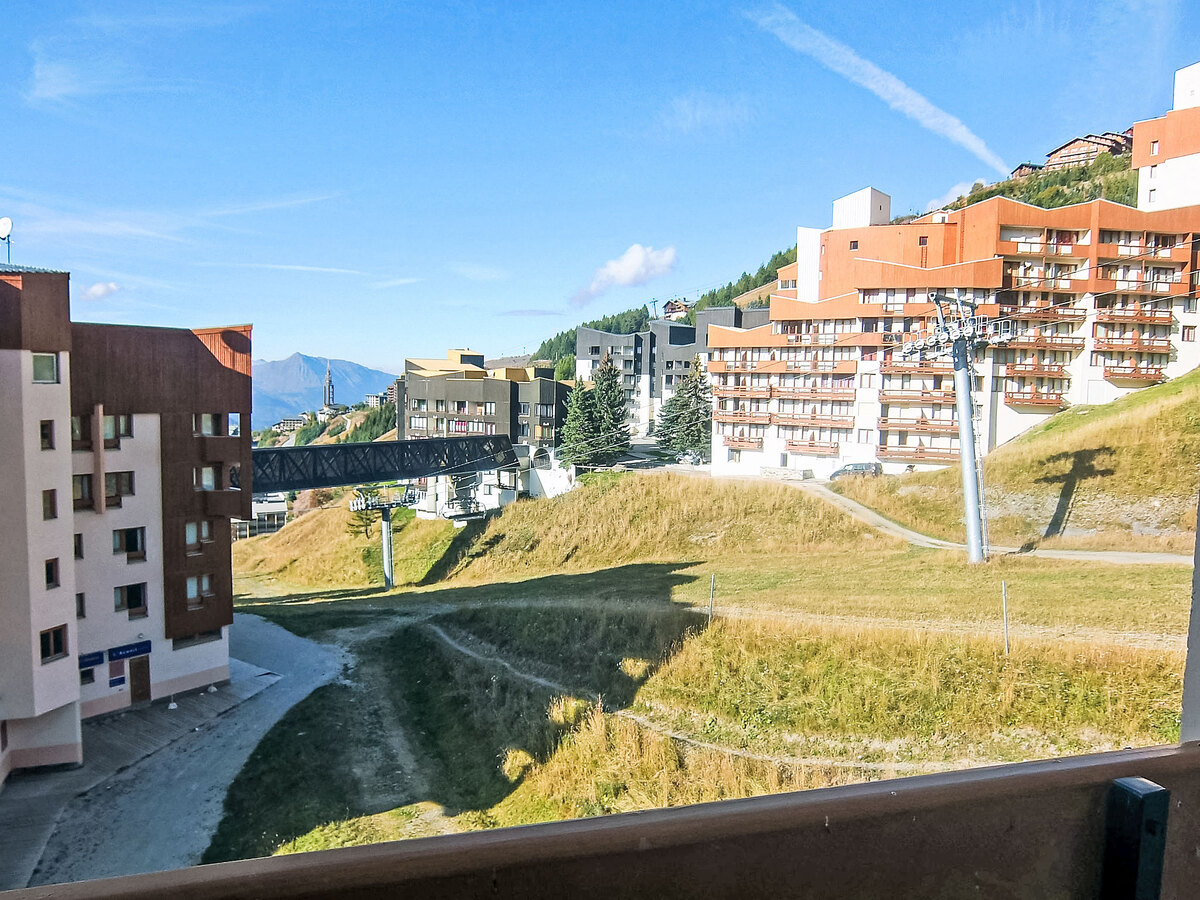 Studio 24 m² Les Ménuires, balcon, ski à 50 m - Photo 5