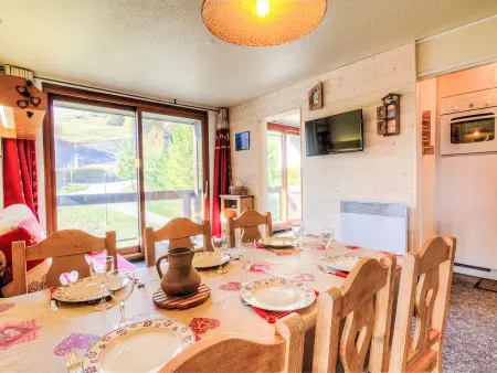 Appartement à Le Corbier pour 6 personnes, avec accès à une piscine : photo 8