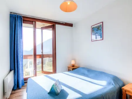 Apt 3 pièces Vostok Zodiaque, 15ème étage, vue pistes : photo 3