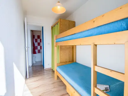 Apt 3 pièces Vostok Zodiaque, 15ème étage, vue pistes : photo 9