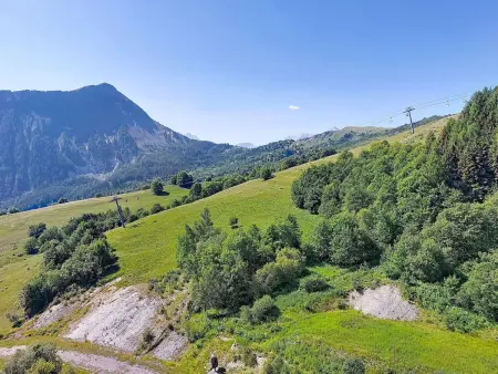 Apt 3 pièces Vostok Zodiaque, 15ème étage, vue pistes : photo 13