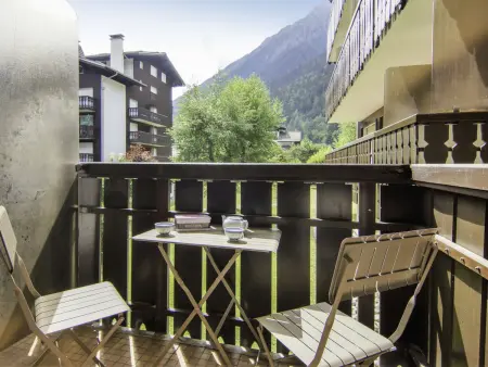 Apt 2 pièces Clos du Savoy, Chamonix, vue montagne : photo 10