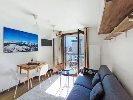 Appartement Blanc Neige à Chamonix, rénové 2025 : photo 6
