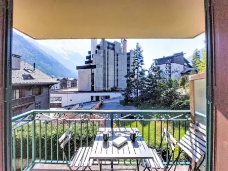 Appartement Blanc Neige à Chamonix, rénové 2025 : photo 10