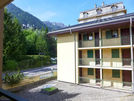 Appartement Blanc Neige à Chamonix, rénové 2025 : photo 14