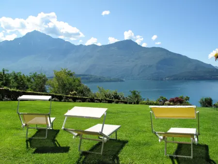 Maison Gabriella à Domaso, vue panoramique lac : photo 3