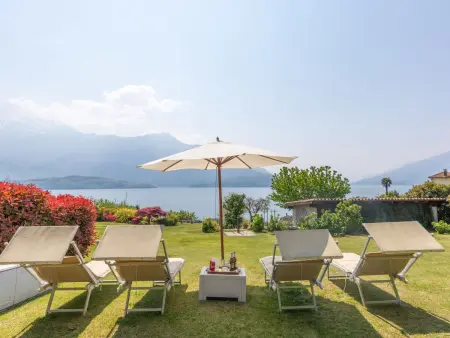 Maison Gabriella à Domaso, vue panoramique lac : photo 27