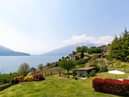 Maison Gabriella à Domaso, vue panoramique lac : photo 28