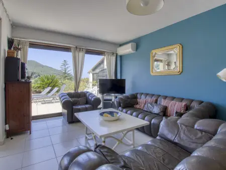 Appartement La Madrague d'Azur – terrasse 45 m² vue mer : photo 6