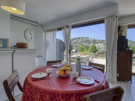 Appartement La Madrague d'Azur – terrasse 45 m² vue mer : photo 9
