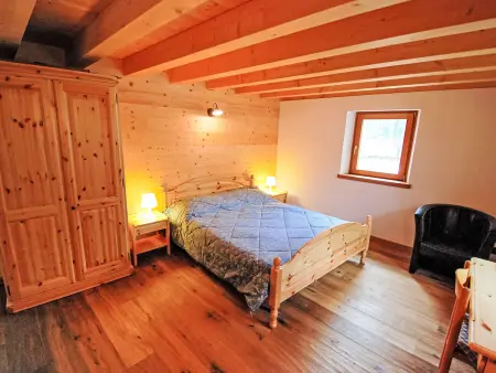 Appartement Cjasa de Barce, vue lac à 80 m de la plage : photo 4