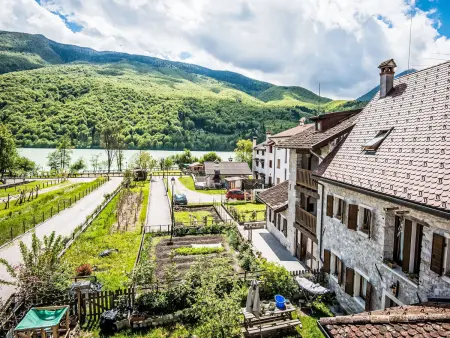 Appartement Cjasa de Barce, vue lac à 80 m de la plage : photo 20