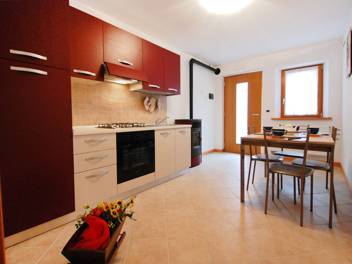 Maison Cjasa Marisa à 150 m du lac de Barcis, 66 m² - Photo 1