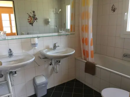 Schwizi's Holiday Apartments, Appartement 10 personnes à Ringgenberg - Photo 18