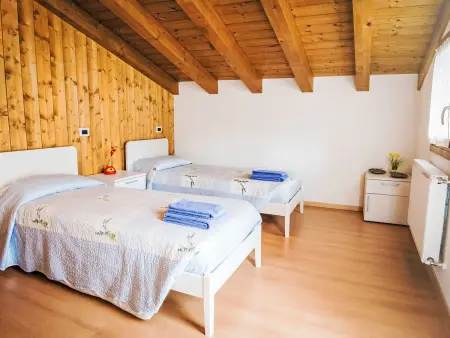 Maison rénovée avec vue lac et montagnes à Barcis : photo 5