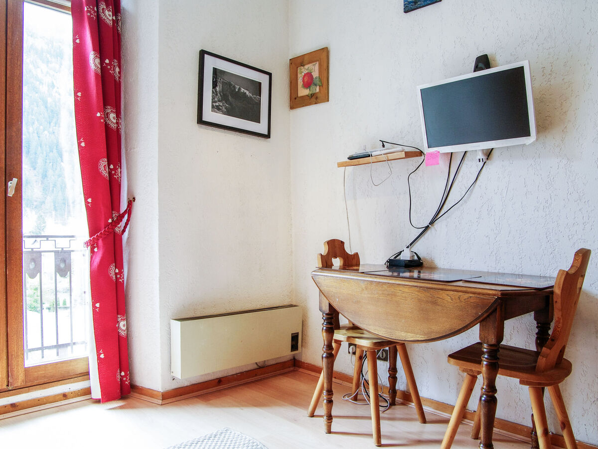 Studio 25 m² au Carlton, vue montagne et balcon sud-est - Photo 3