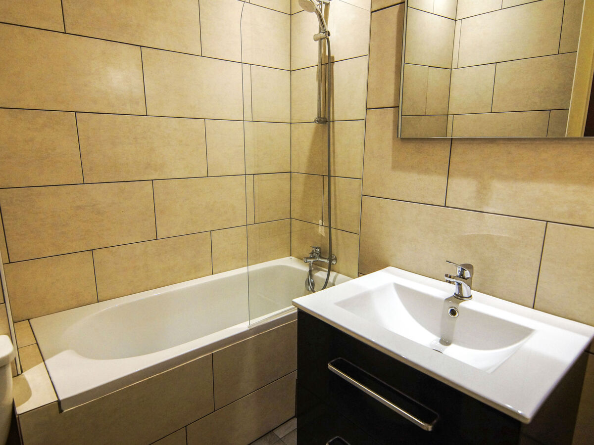 Appartement Le Savoisien, 150 m du centre à Chamonix - Photo 9