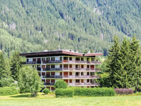 Appartement Le Bois du Bouchet, Chamonix - Vue montagne : photo 2