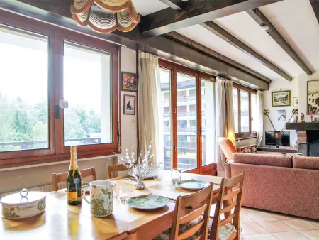 Appartement Le Bois du Bouchet, Chamonix - Vue montagne : photo 9