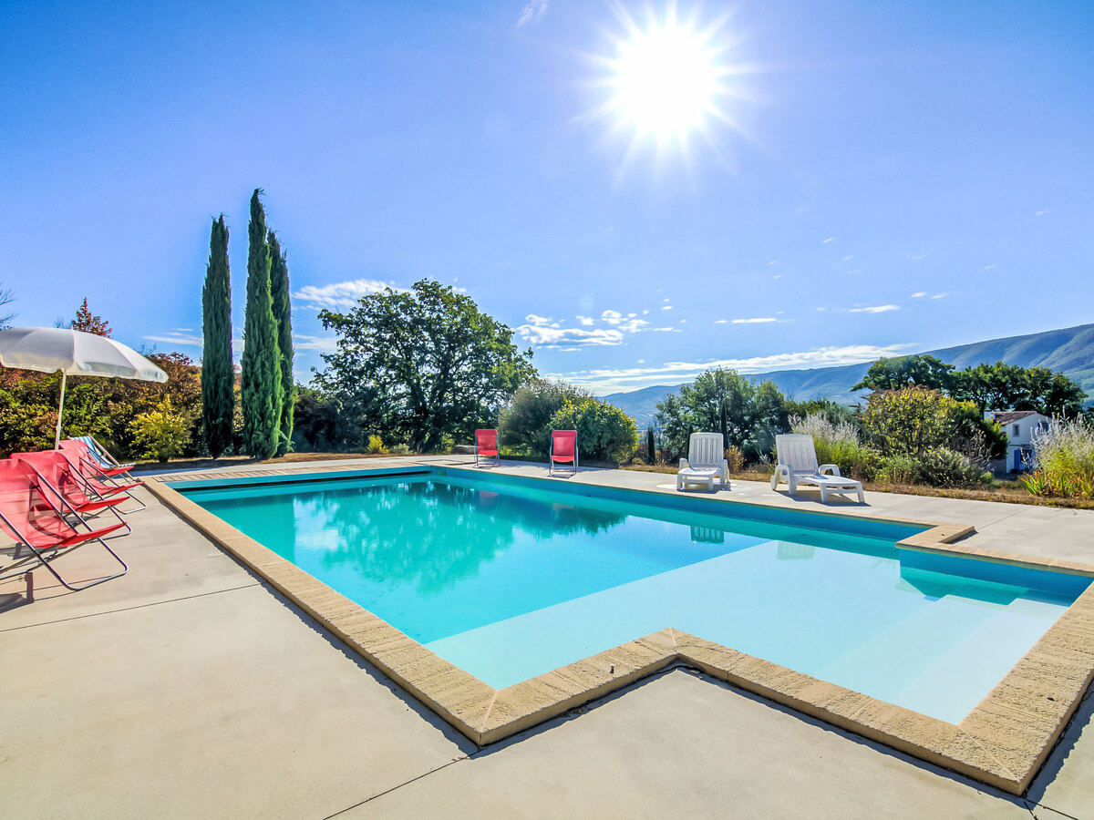 Les Cotes – Maison 8 pers. piscine et vue Luberon - Photo 1