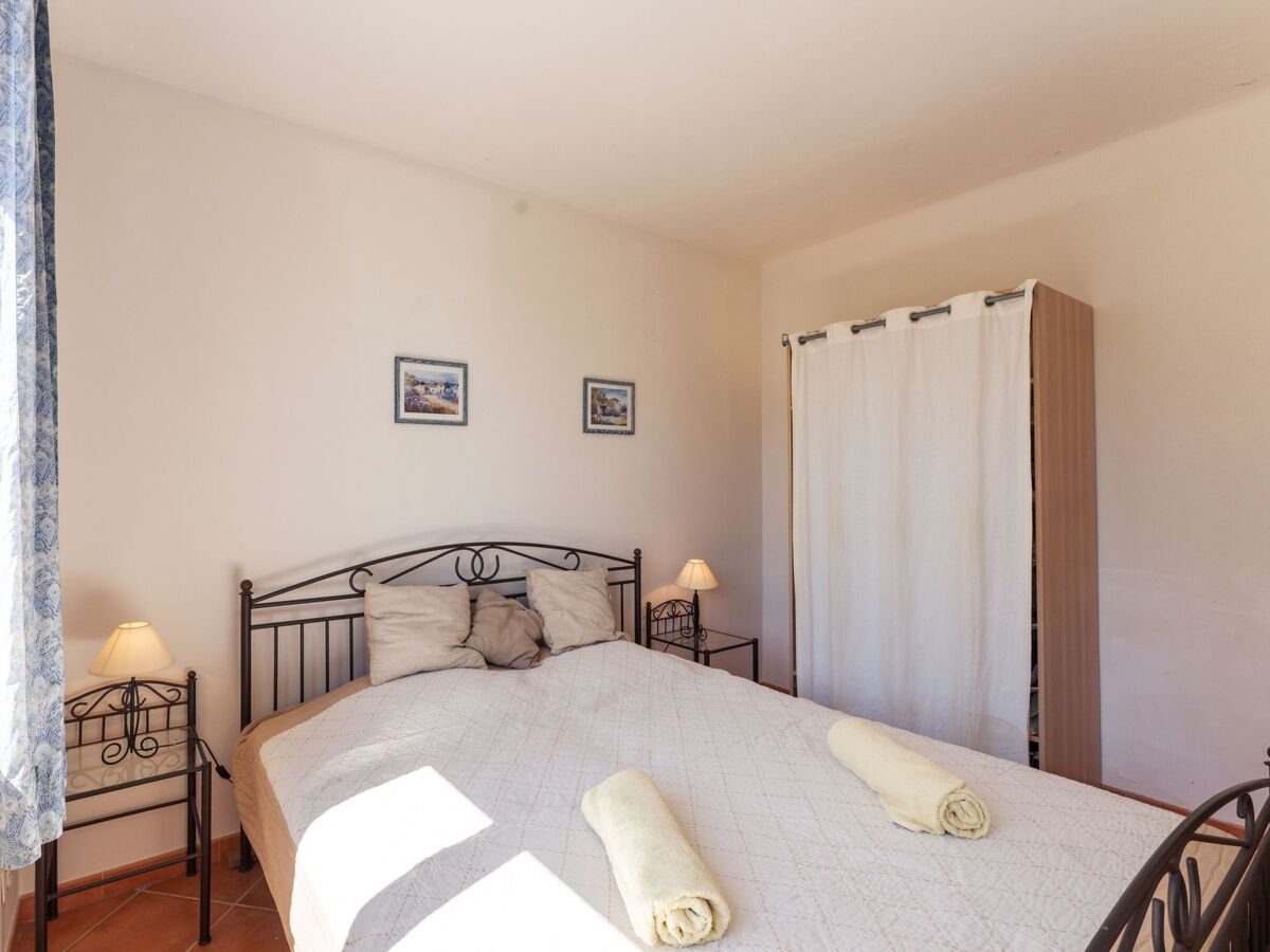 Les Écureuils – Maison 3 chambres avec piscine à Gordes - Photo 16