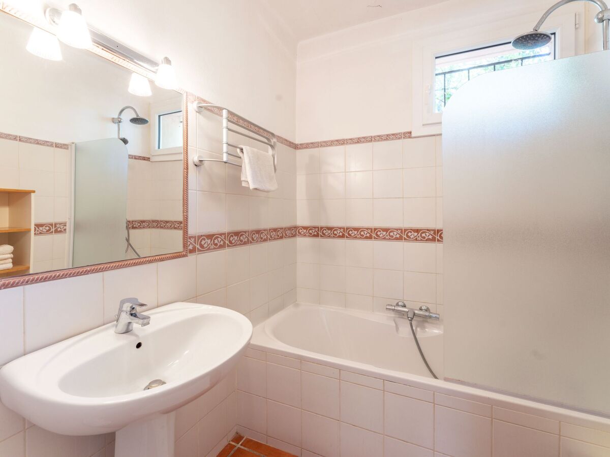 Les Écureuils – Maison 3 chambres avec piscine à Gordes - Photo 21