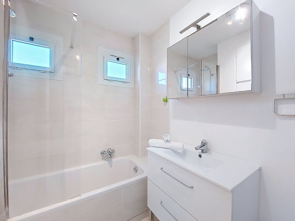 La Calanque d'Or - Appartement 80 m² à 50 m de la mer - Photo 11