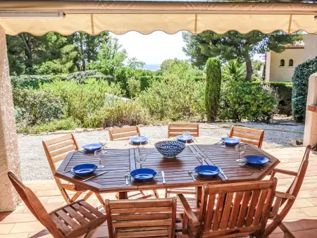 Domaine Port d'Alon, Villa 8 personnes à Saint Cyr sur Mer La Madrague - Photo 2