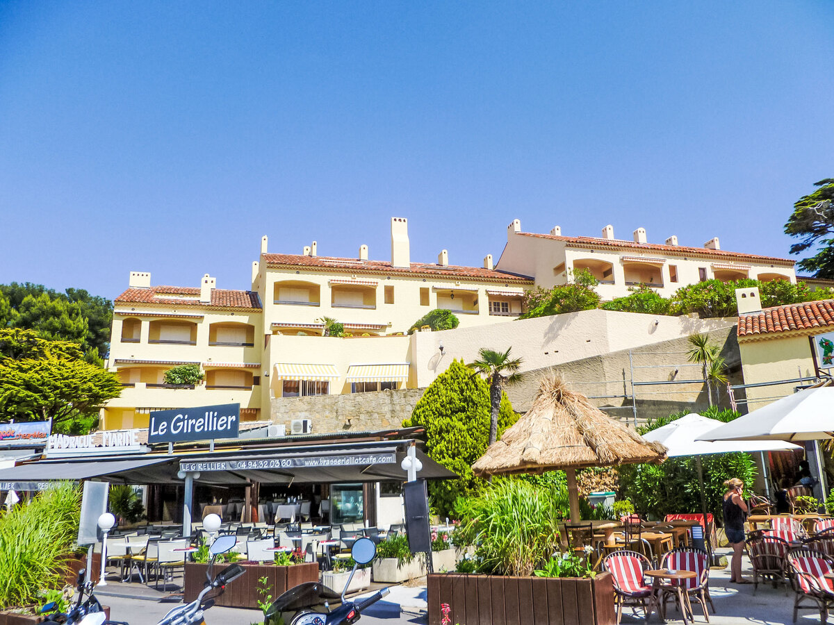 Appartement Château de la Madrague, vue mer et port - Photo 15