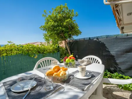 Studio vue mer avec terrasse à Saint-Cyr-sur-Mer La Madrague : photo 15