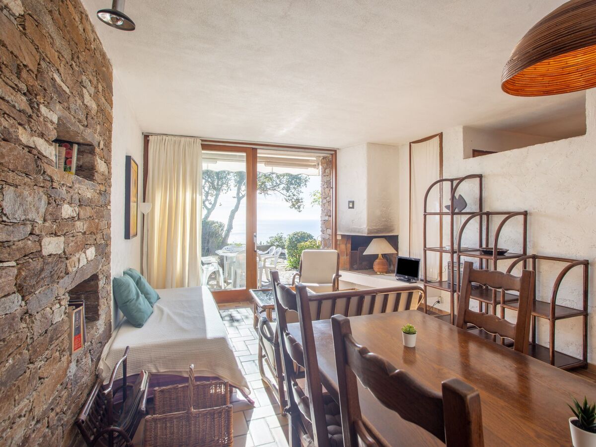 Maison mitoyenne Cap Bénat, vue mer et terrasse sud - Photo 10