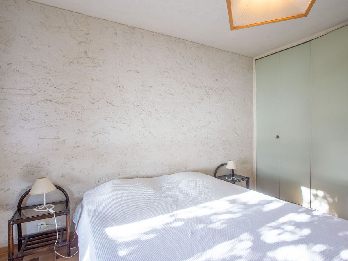 Maison mitoyenne Cap Bénat, vue mer et terrasse sud - Photo 11
