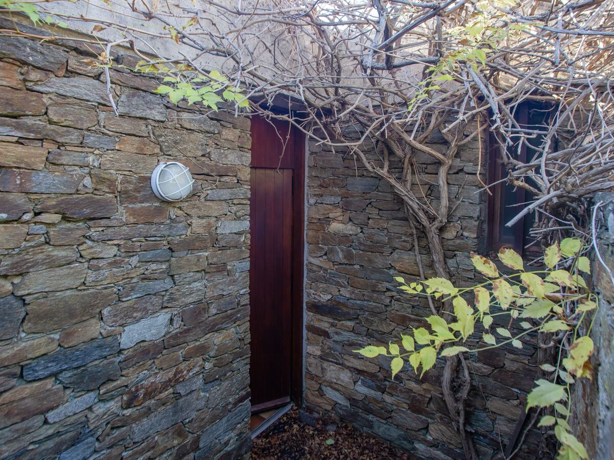 Maison mitoyenne Cap Bénat, vue mer et terrasse sud - Photo 20