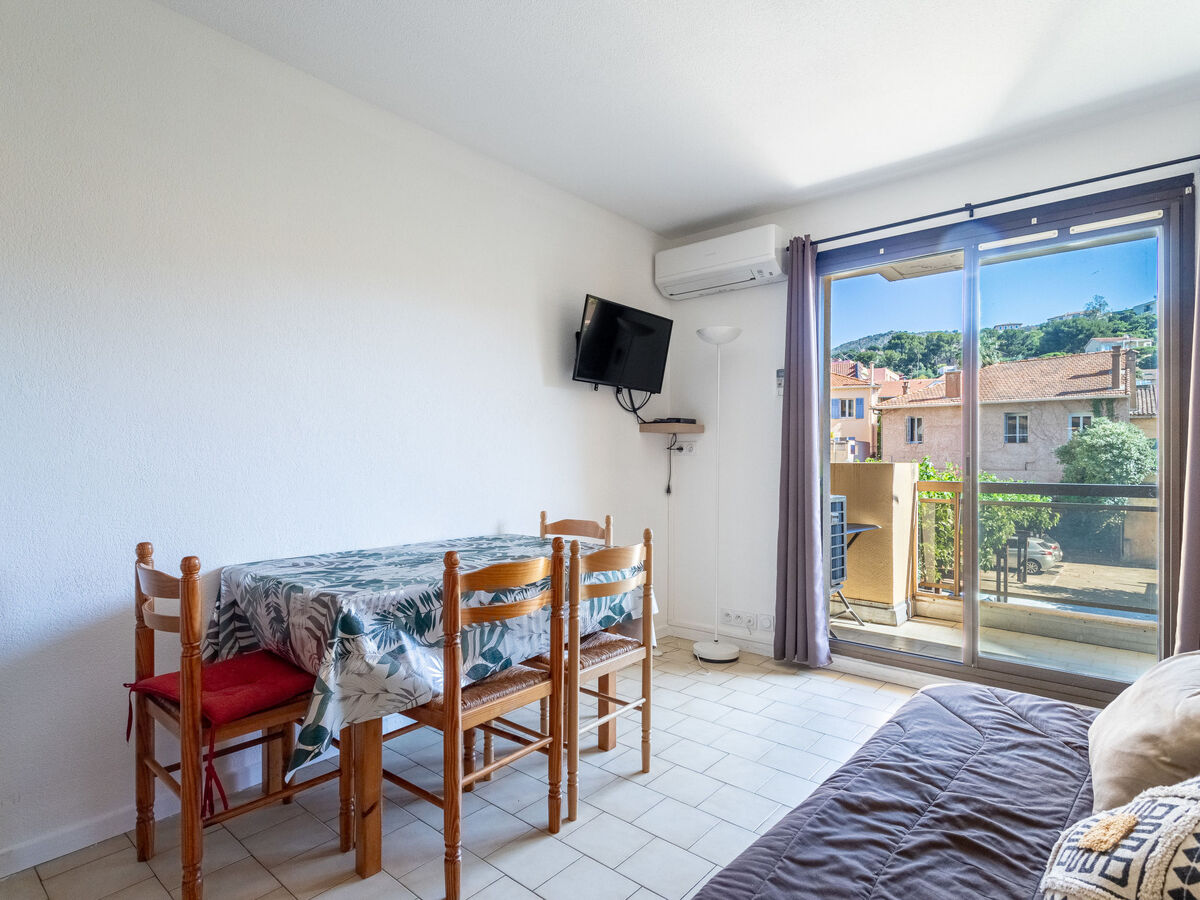 Appartement Saint James au cœur du Lavandou, 200 m plage - Photo 8