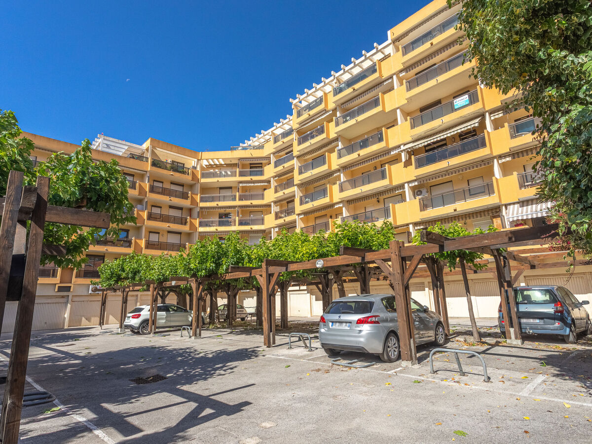 Appartement Saint James au cœur du Lavandou, 200 m plage - Photo 21
