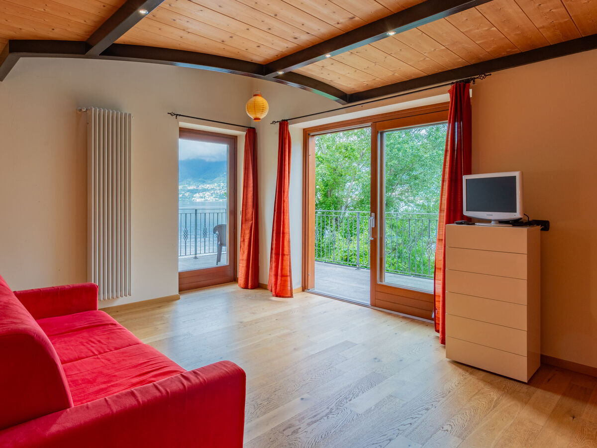 Maison Vince avec vue lac, 10 m de la plage - Photo 14
