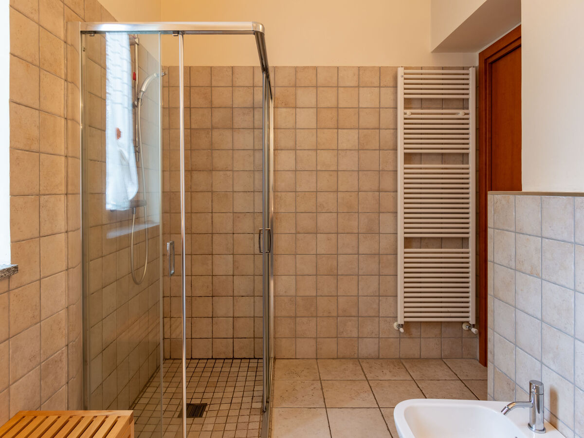 Maison Vince avec vue lac, 10 m de la plage - Photo 23