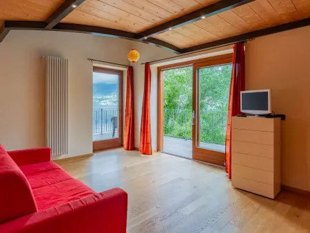 Maison Vince avec vue lac, 10 m de la plage : photo 14